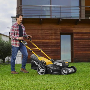 STIGA Akku-Rasenmäher Combi 955 SQ AE - ohne Akku &