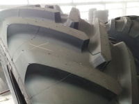 MICHELIN Landwirtschaftsreifen Axiobib 650/75 R30 DOT 38/201