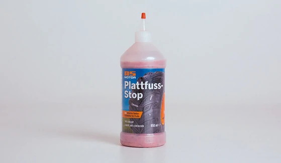 AS-Motor Reifendichtmittel „Plattfuss-Stop“, 950 ml Flasche