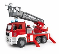 Bruder MAN TGA Feuerwehr mit Drehleiter, Wasserpumpe,...