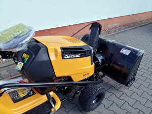 Cub Cadet Rasentraktor LT3 PR105 - inkl. Anbauschneefrä