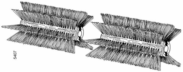 agria Paar Moosbürsten 100 cm für Kehrmaschine 7100