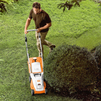STIHL Akku-Rasenmäher RMA 235 - ohne Akku & Ladeger