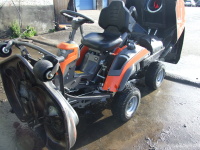 Husqvarna Rider RC 320Ts AWD - inkl. 112 Mähdeck (Gebra