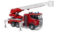 Bruder Scania Super 560R Feuerwehr mit Drehleiter, Wasserpumpe und Light & Sound Modul