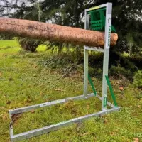 Timber Croc Holzhalter / Stammhalter "Saw...