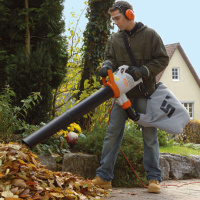 STIHL Elektro-Saughäcksler SHE 81 3