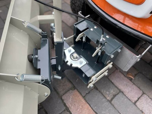 Remarc Schneeschild-Anbaurahmen für Iseki SXG 216